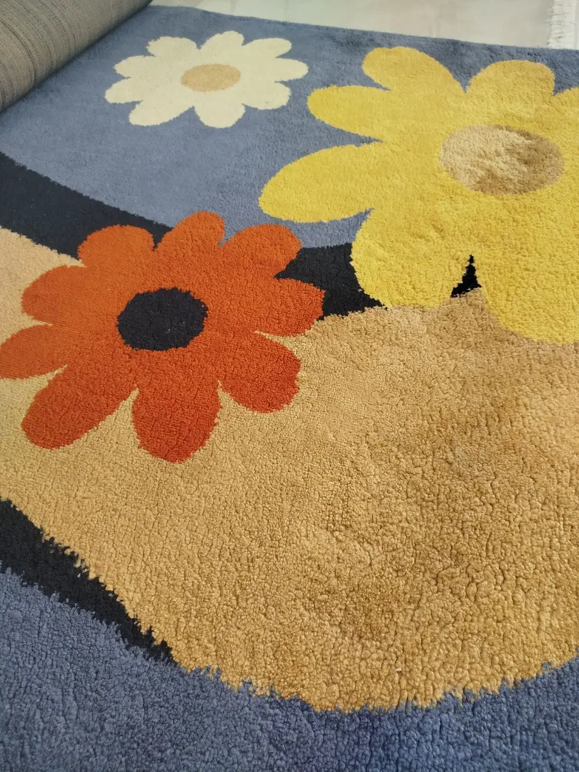 ۳تافرش|فرش|رشت, فلسطین|دیوار