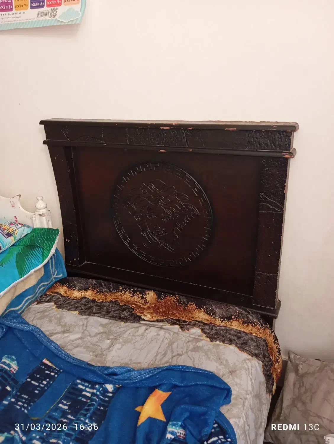 تخت|تخت و سرویس خواب|سبزوار, گلشن|دیوار