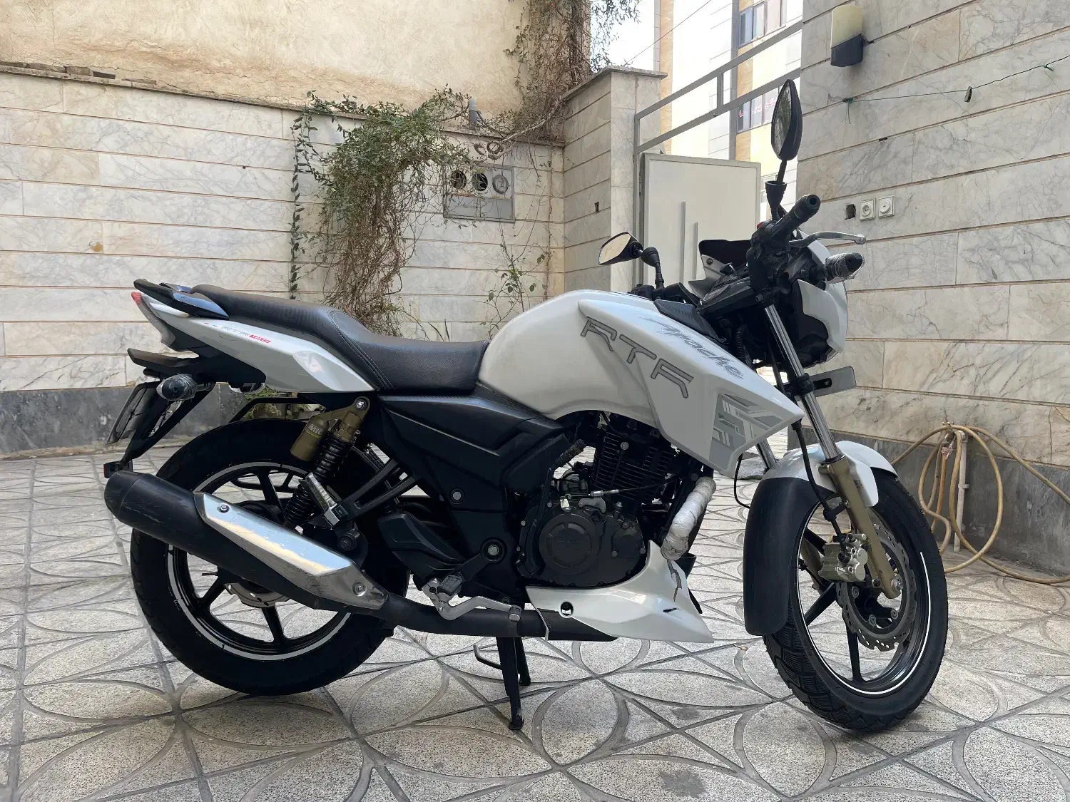 آپاچی ۱۸۰ مدل ۹۵|موتورسیکلت|تهران, شهرک رضویه|دیوار