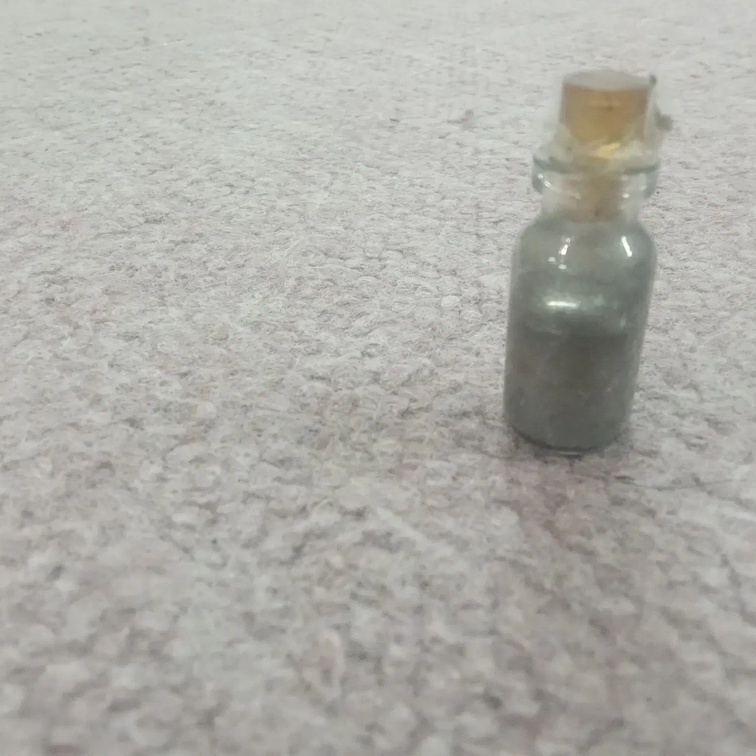 جیوه نقره ای|کلکسیون اشیاء عتیقه|یزد, |دیوار