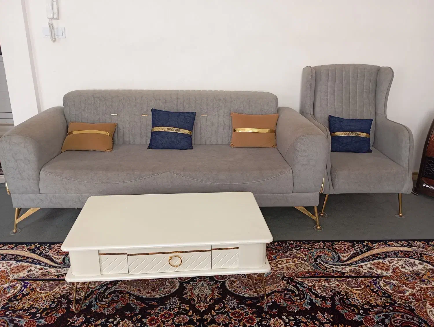 مبل هشت نفره فروشی|مبلمان خانگی و میز عسلی|تربت جام, شهرک آزادگان|دیوار