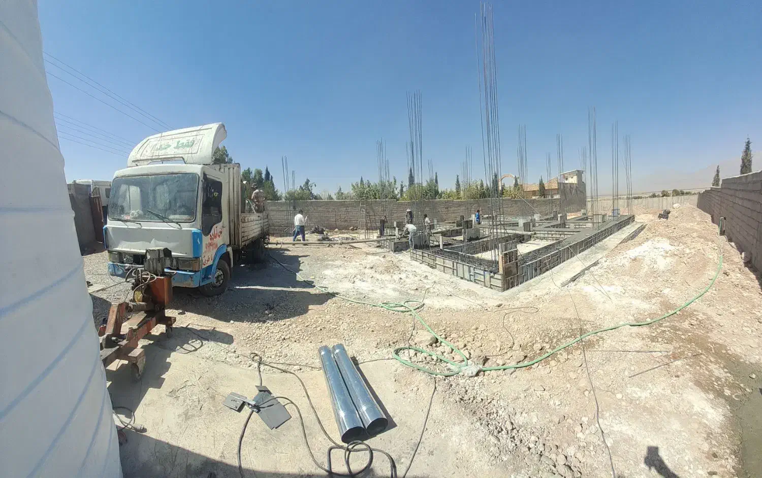 پمپ بتن ۲۰۰۰ سوار ایویکو مدل۸۱|خودرو سنگین|کرمان, |دیوار