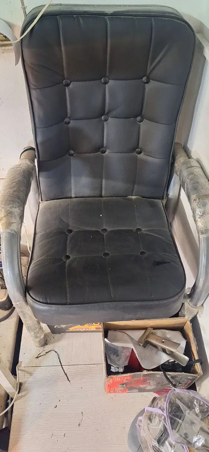 صندلی انتظار|صندلی و نیمکت|کرمانشاه, |دیوار