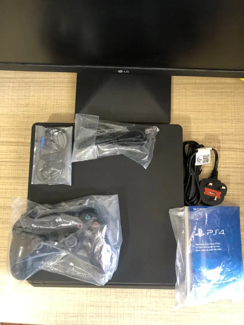 PS4 Slim 1tra اکبند پلمپ خشک|کنسول، بازی ویدئویی و آنلاین|ایلام, |دیوار