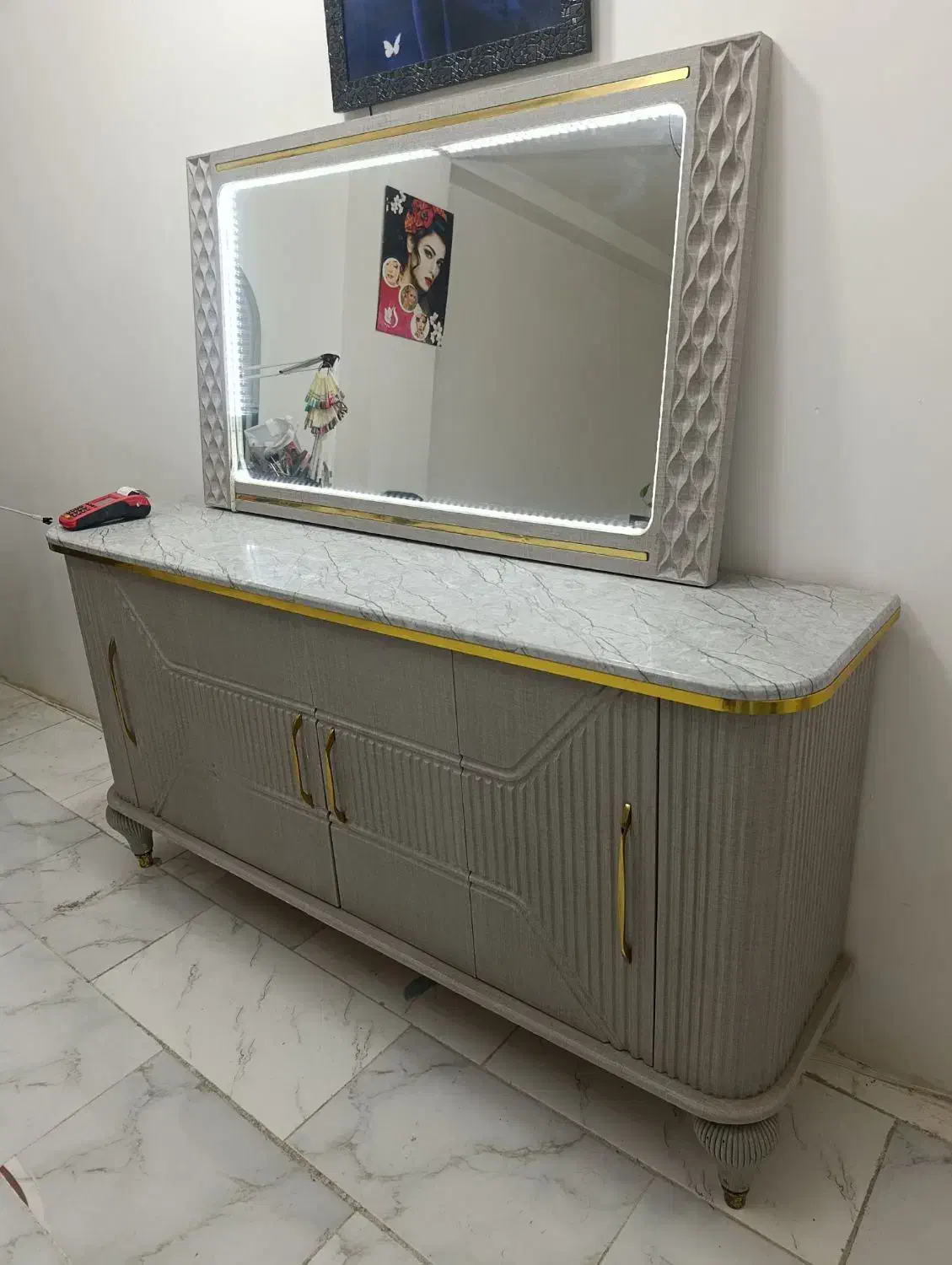 دو عدد آینه وکنسول|بوفه، ویترین، کنسول|گرگان, |دیوار