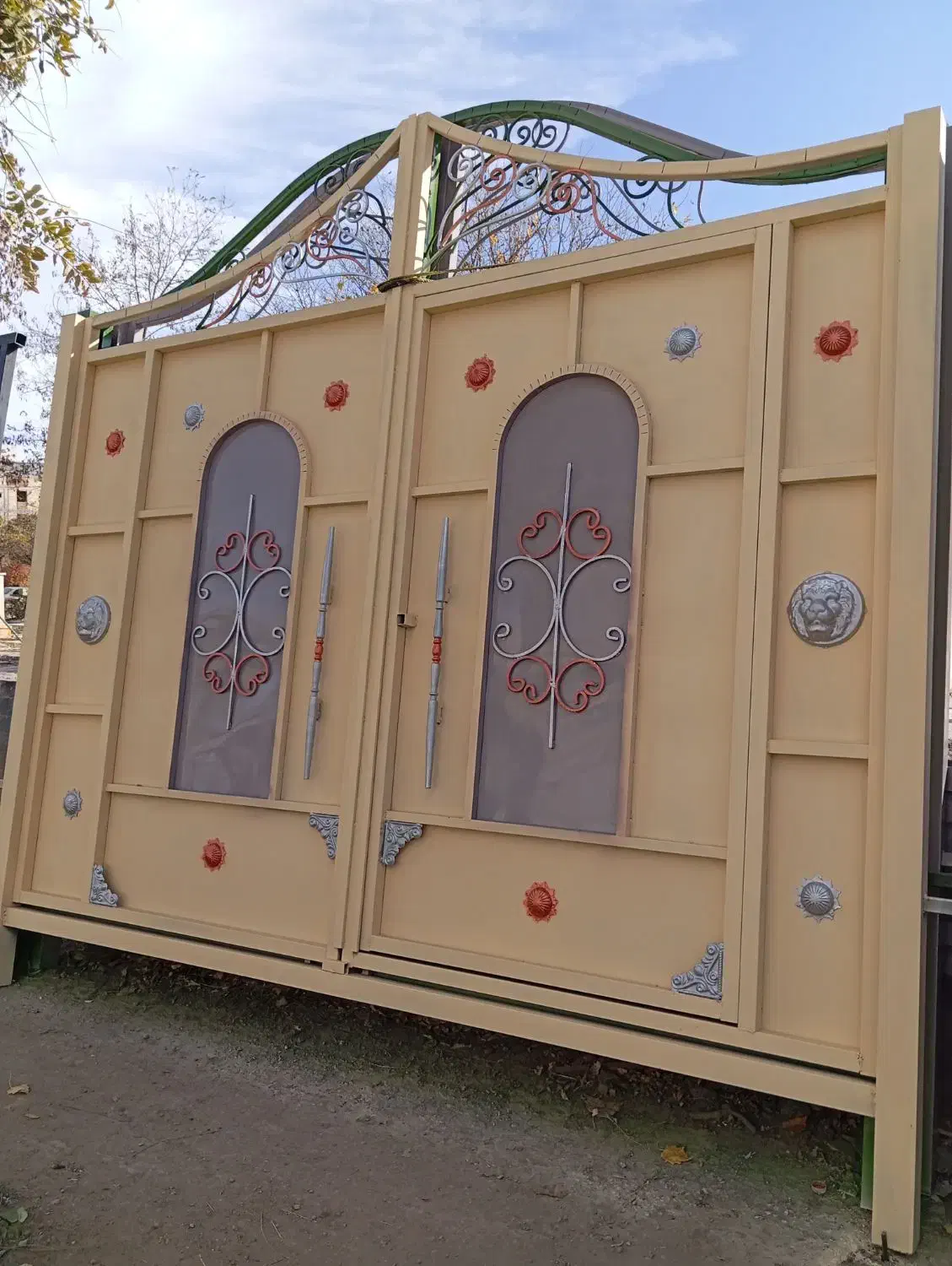 درب آهنی دروازه روباز حیاط پارکینگ ویلایی باغی|مصالح و تجهیزات ساختمان|اردبیل, |دیوار