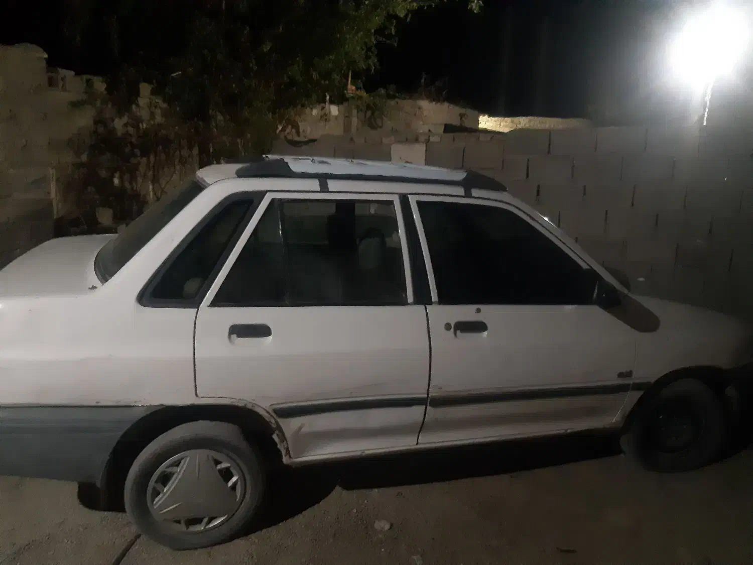 فروشی|خودرو سواری و وانت|سراوان, |دیوار