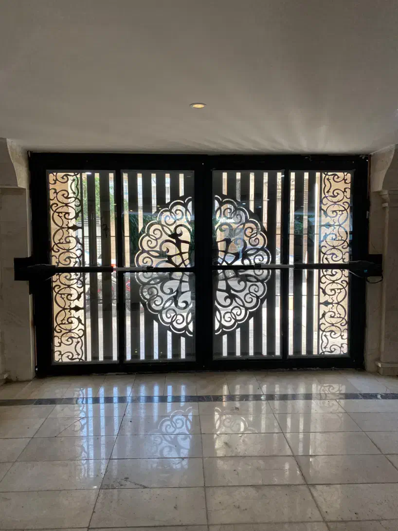 جک پارکینگ بازویی ، جک پارکینگ ریلی ، قفل برقی|خدمات پیشه و مهارت|اراک, |دیوار