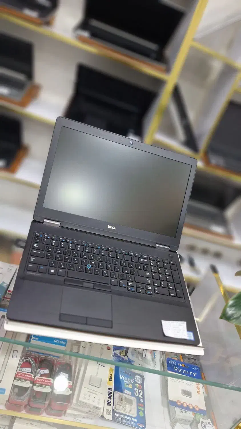 لپ تاپ DELL 5570 گرافیک ۲|رایانه همراه|شهرکرد, |دیوار