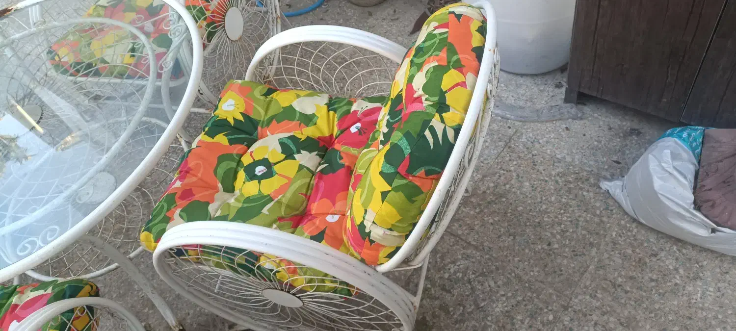 صندلی و میز فلزی فر فورژه طرح کالسکه باغی|میز و صندلی غذاخوری|آستانه اشرفیه, |دیوار