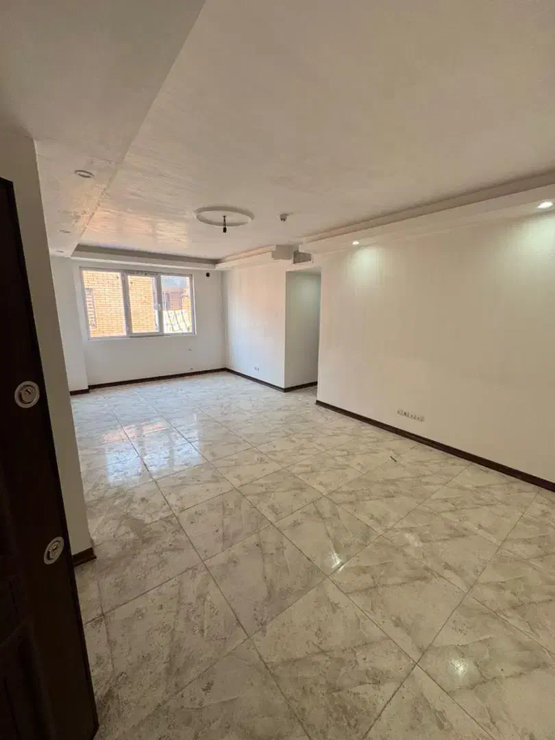 ۷۵ متر ۲خواب(نوساز + فول امکانات با بالکن )|فروش آپارتمان|تهران, بلورسازی|دیوار