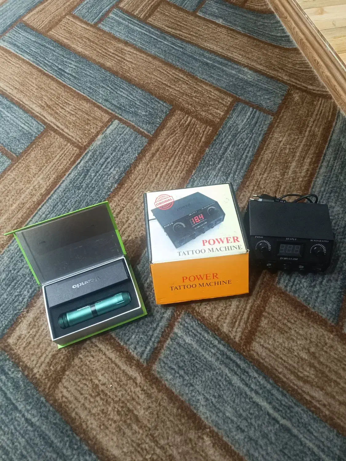 دستگاه تتو بدن|آرایشگاه و سالنهای زیبایی|پارسآباد, |دیوار