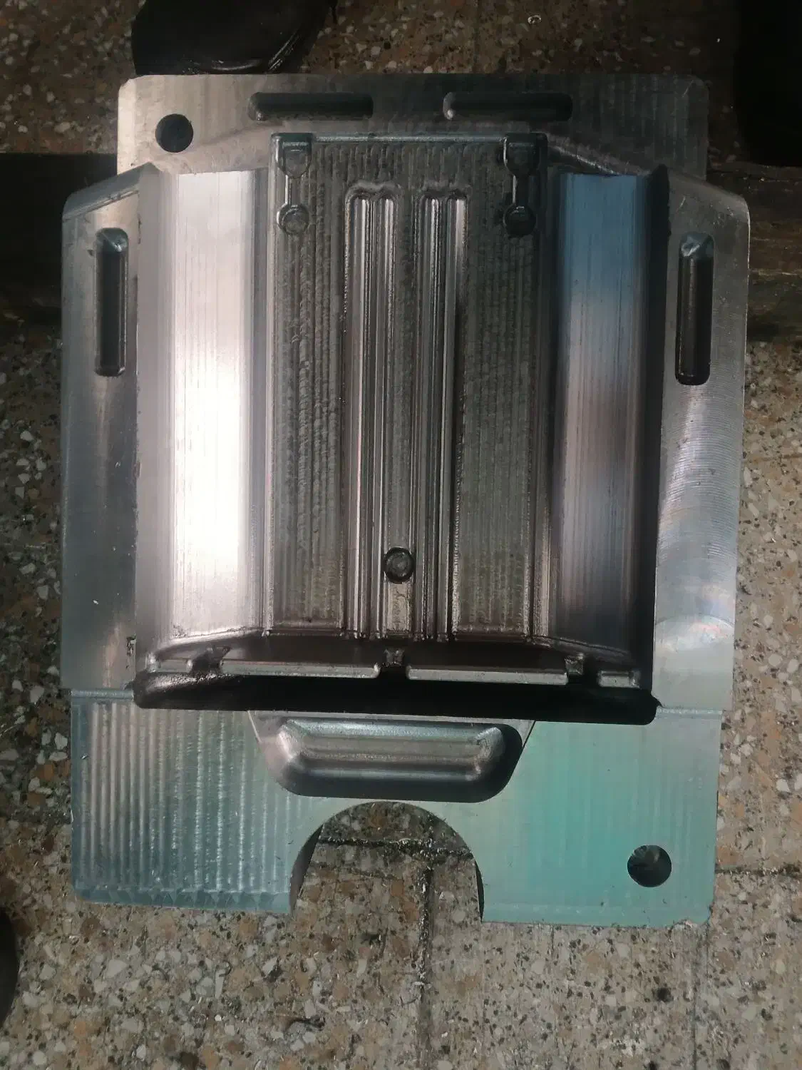 خدمات فرز و بورینگ cnc|خدمات پیشه و مهارت|تهران, هفده شهریور|دیوار