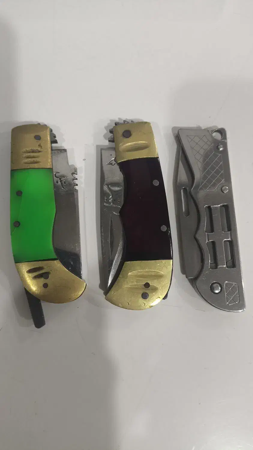 چاقو هفت دنده|کلکسیون اشیاء عتیقه|ایذه, |دیوار