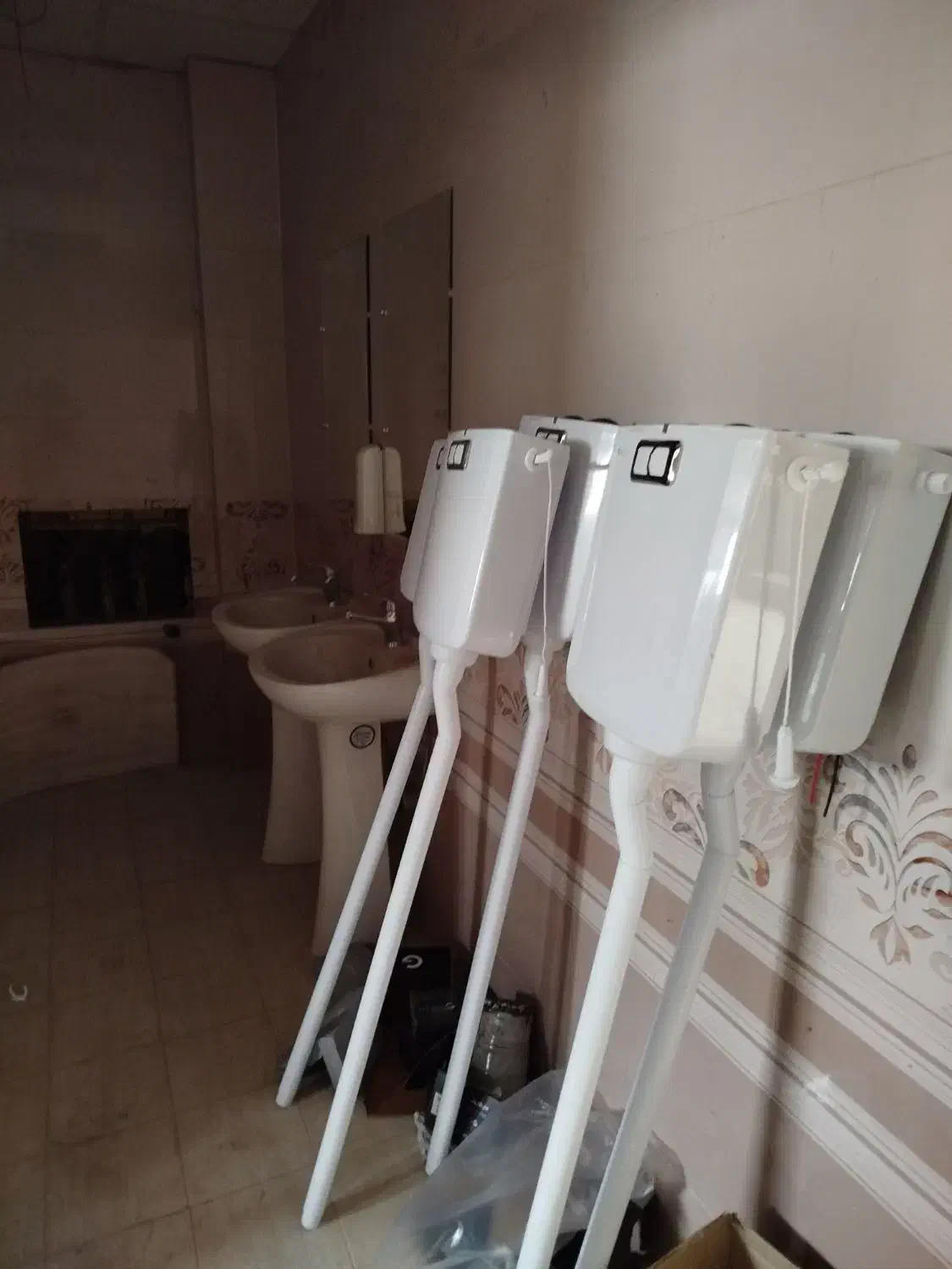 نصب شیرآلات .کولر .رادیات.فرنگی|خدمات پیشه و مهارت|شهرکرد, |دیوار