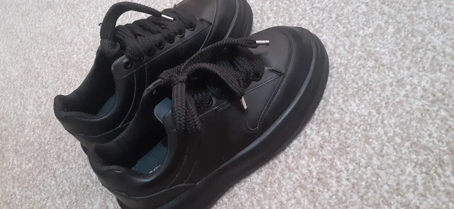 کتونی مردانه کاملا نو سایز ۴۳|کیف، کفش، کمربند|قم, سید معصوم|دیوار