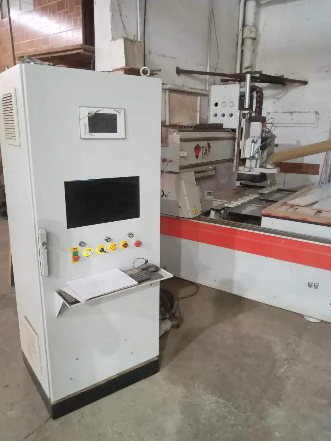 سی ان سی  (cnc) کار|استخدام صنعتی، فنی، مهندسی|آمل, |دیوار