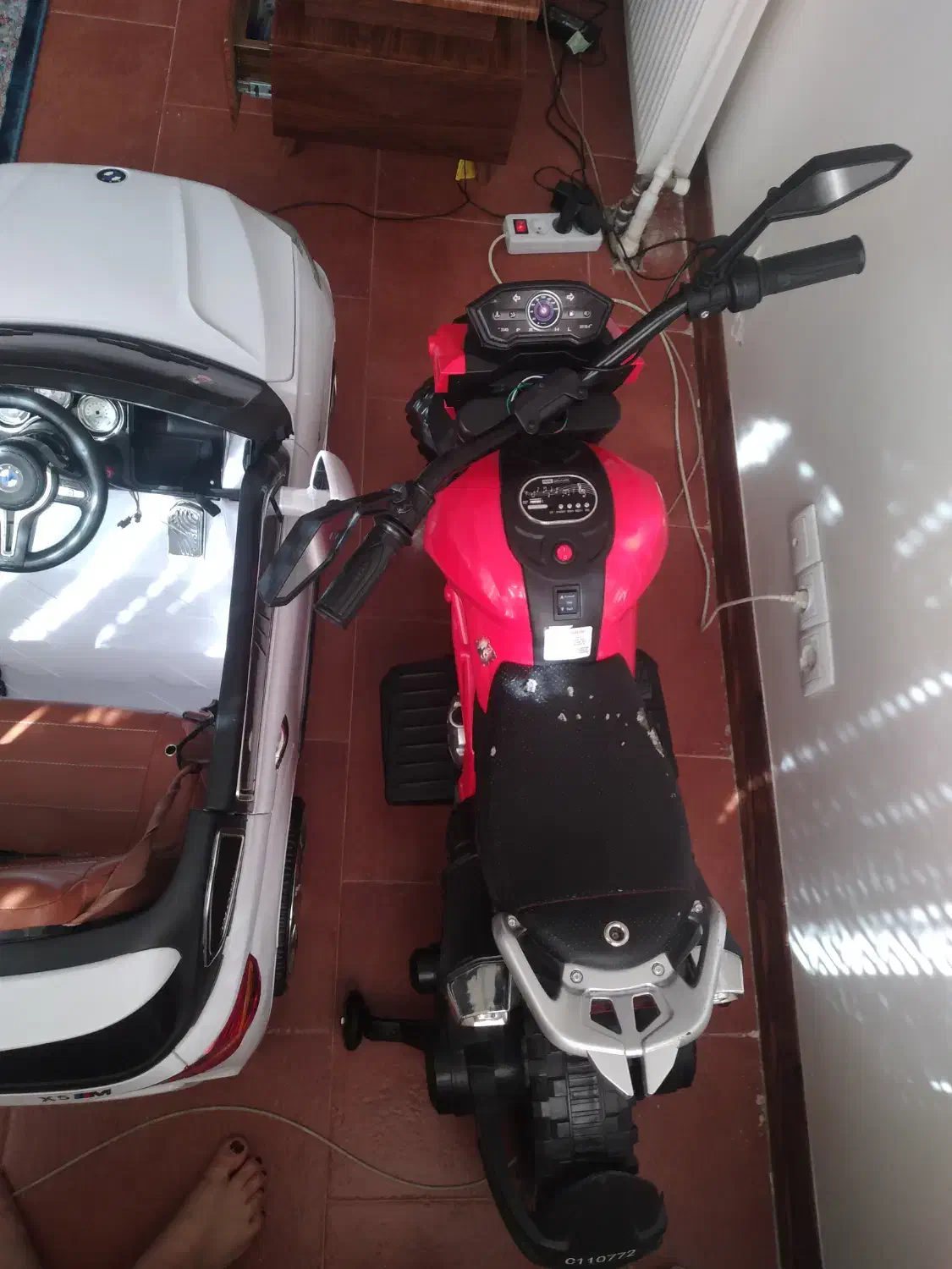 ماشین وموتور شارژی|اسباب و اثاث بچه|پردیس, فاز ۸|دیوار