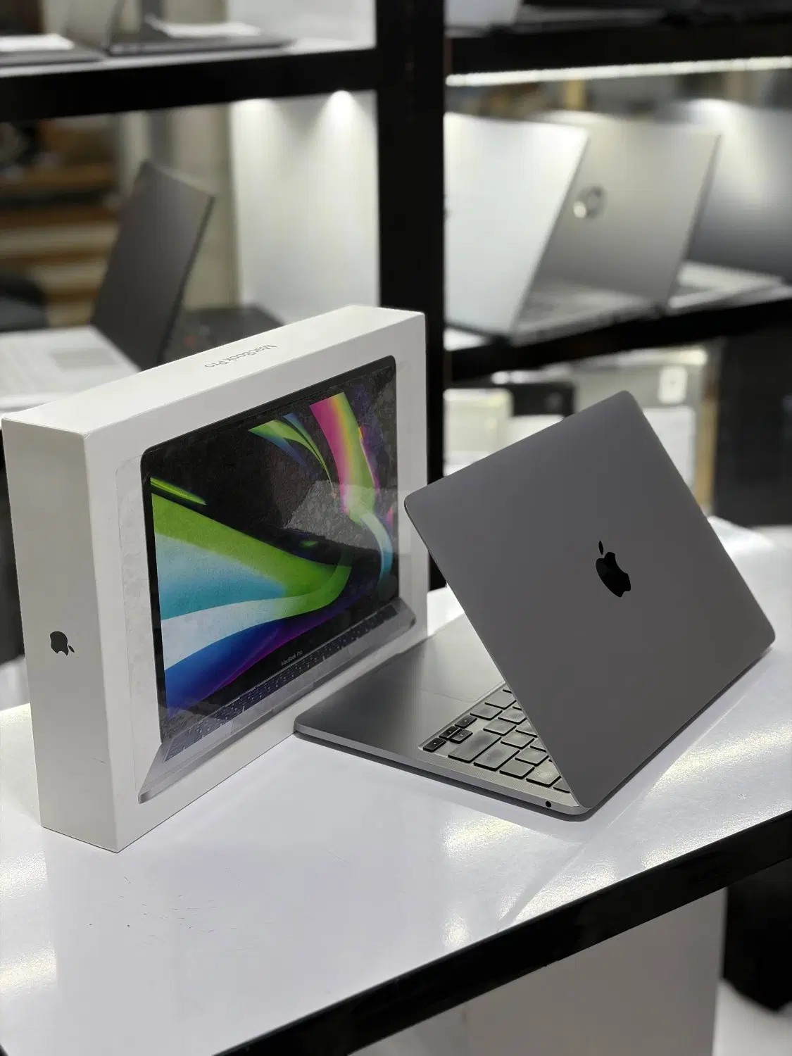 مک بوک پرو macbook pro 2 / اقساطی 3.8% / Apple M2|رایانه همراه|تبریز, |دیوار