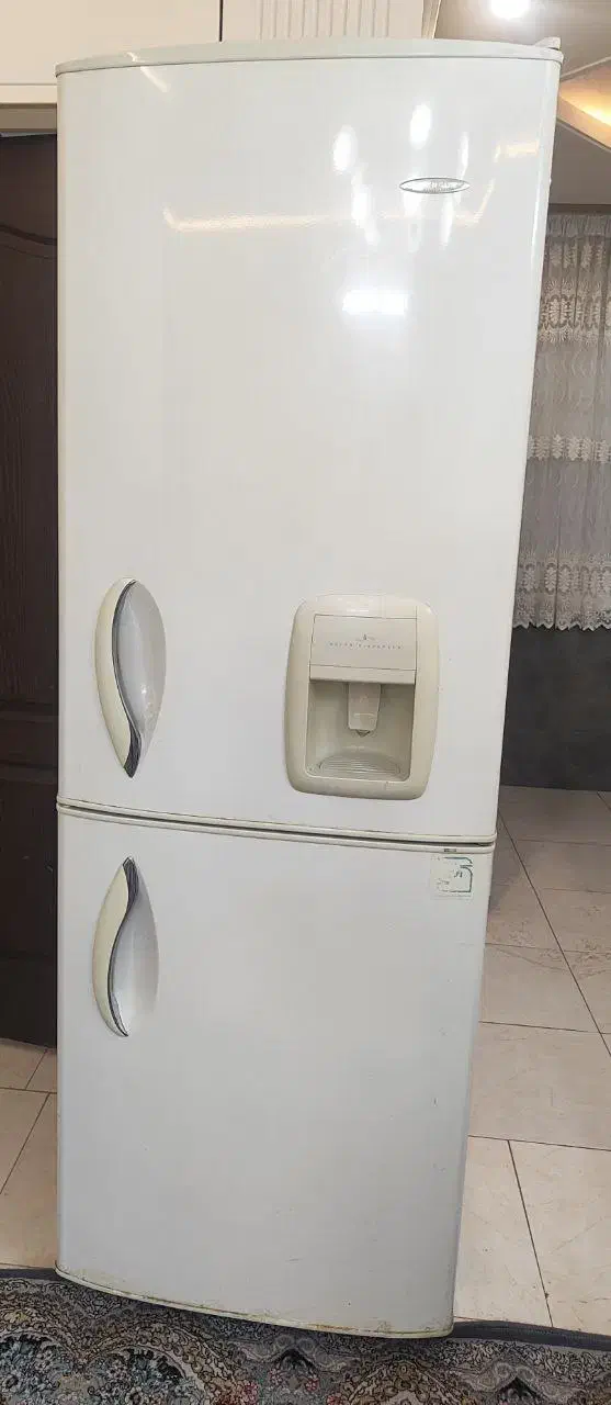 یخچال فریزر امرسان کاملا سالم|یخچال و فریزر|تهران, ائمه اطهار|دیوار