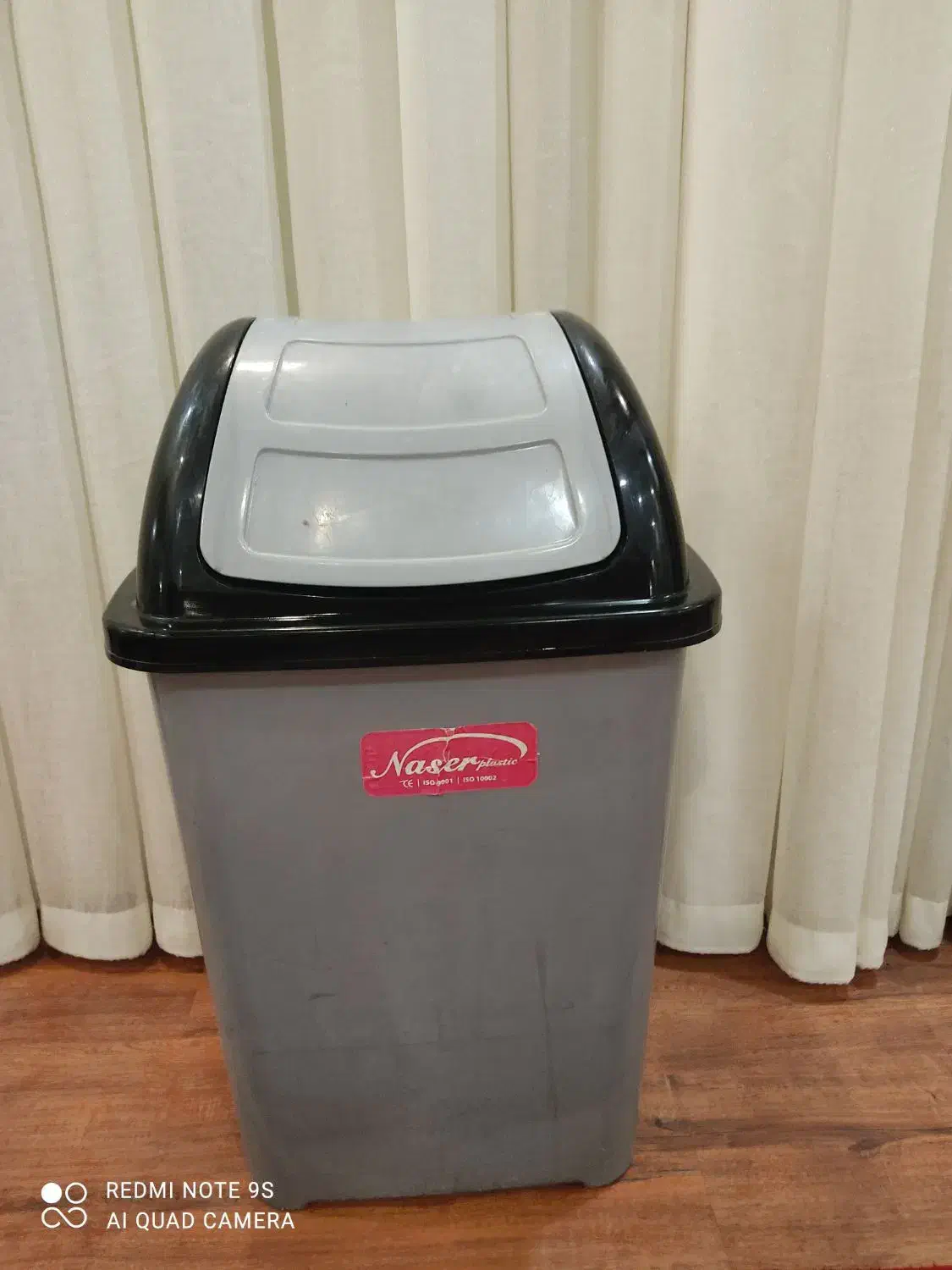 سطل|ظروف نگهدارنده، پلاستیکی، یکبارمصرف|اراک, |دیوار