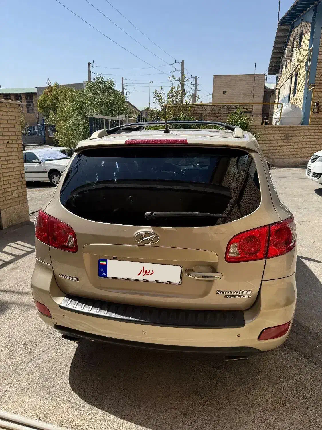 سانتافه ۲۰۰۸|خودرو سواری و وانت|پرند, فاز ۰|دیوار