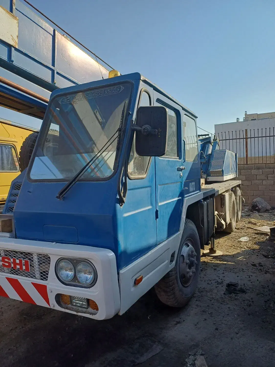 جرثقیل ۲۰ تن کاتو|خودرو سنگین|شیراز, فرهنگ شهر|دیوار