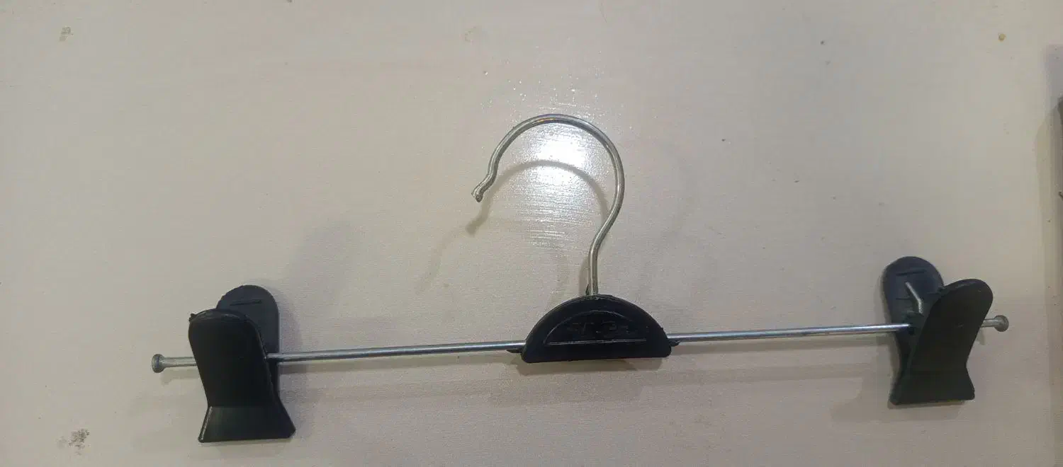 رخت آویز گیره ای|بندرخت و رخت‌آویز|فردوسیه, |دیوار