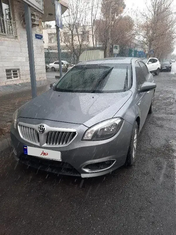 برلیانسh320 اتوماتیک|خودرو سواری و وانت|تهران, نازی‌آباد|دیوار