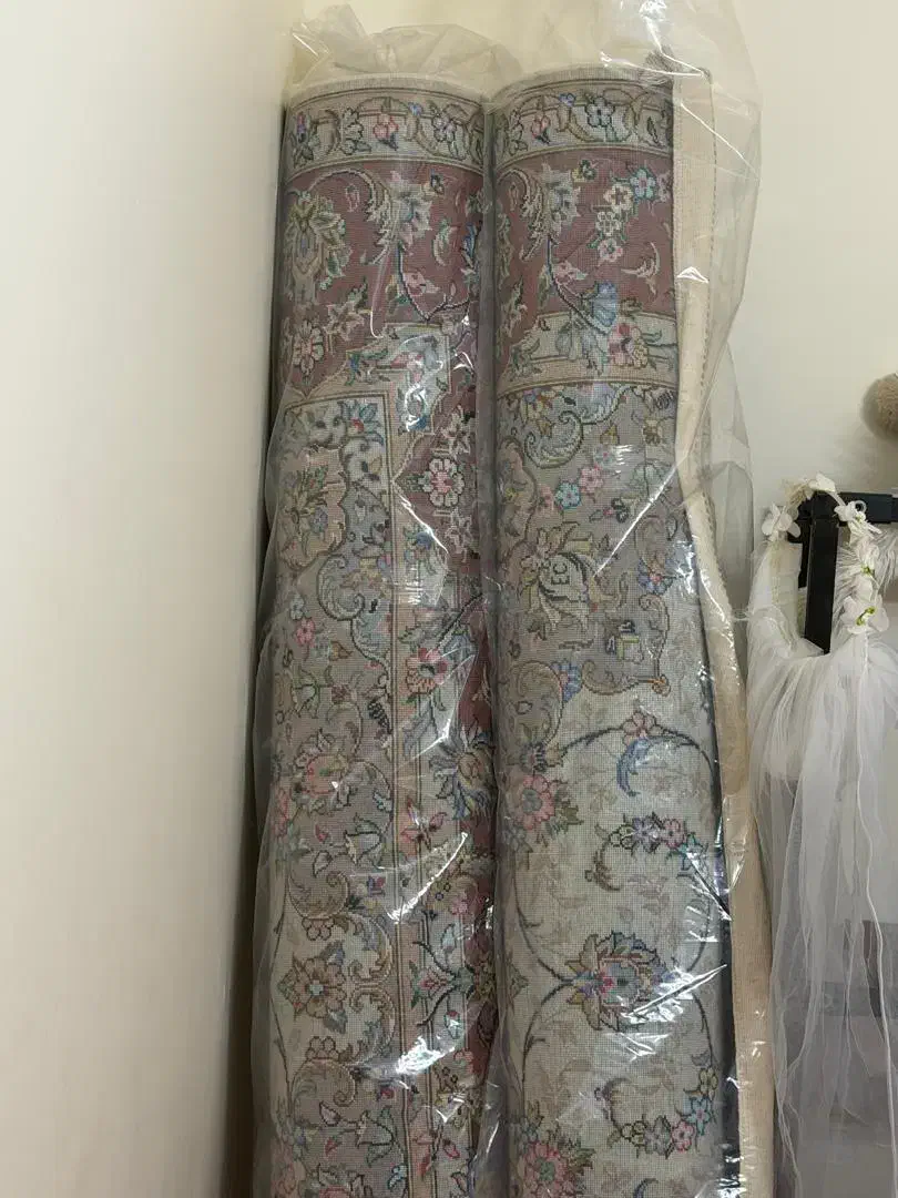 فرش دستی گل ابریشم|فرش|کرج, فاز ۳ گوهردشت|دیوار