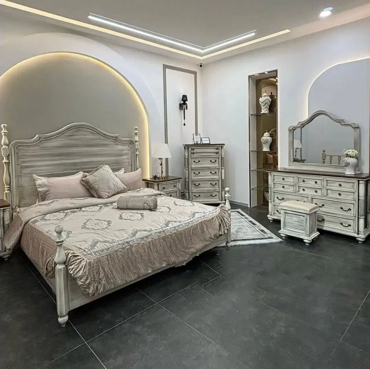 سرویس خواب مدرن چوبی تختخواب دو نفره لوکس|تخت و سرویس خواب|اردبیل, |دیوار