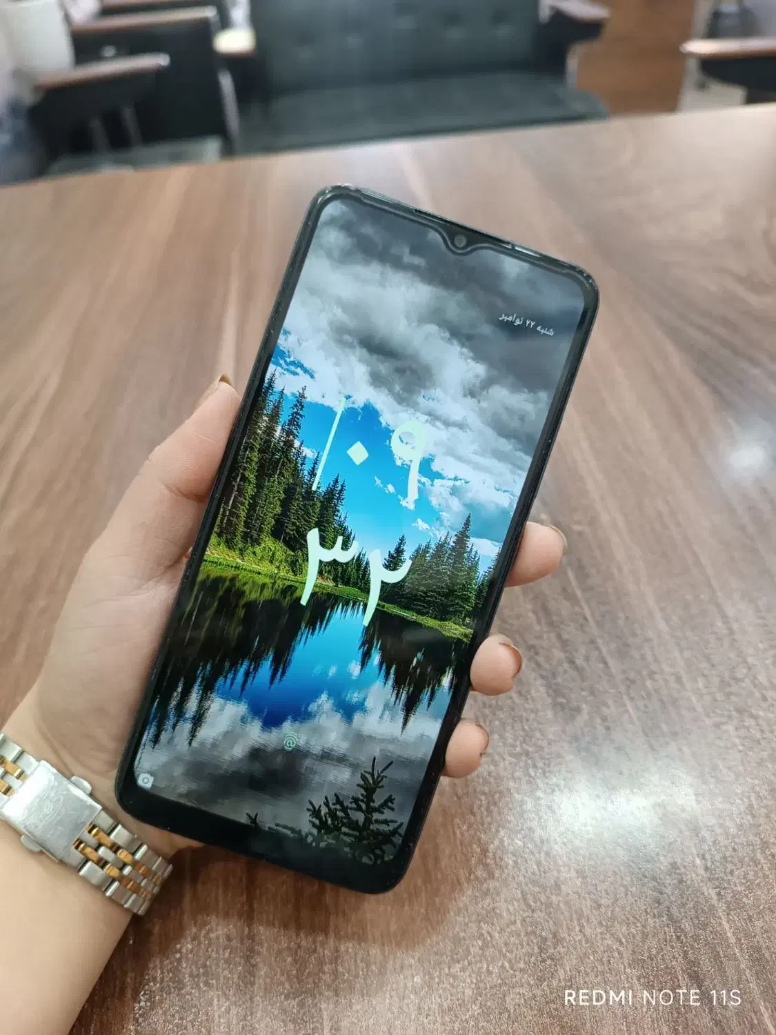 گوشی وکال vocal کم کار و تمیز حافظه 64|موبایل|مشهد, کوی دروی|دیوار