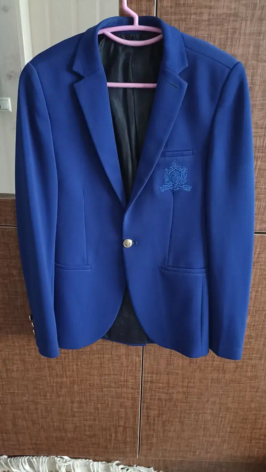 کت تک|لباس|اندیشه, اندیشه فاز ۶|دیوار