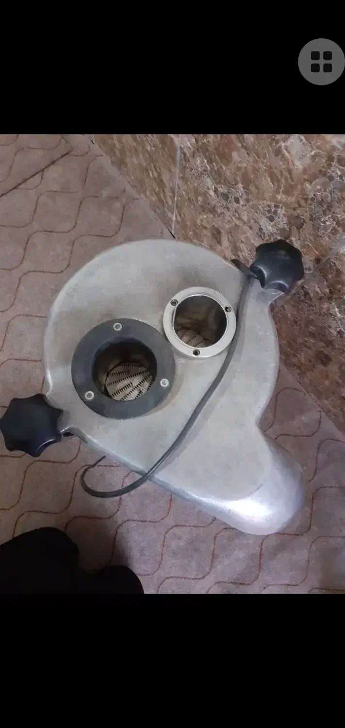 اب هویج گیری صنعتی|آبمیوه‌گیر و آب‌مرکبات‌گیر|ورامین, ورامین|دیوار