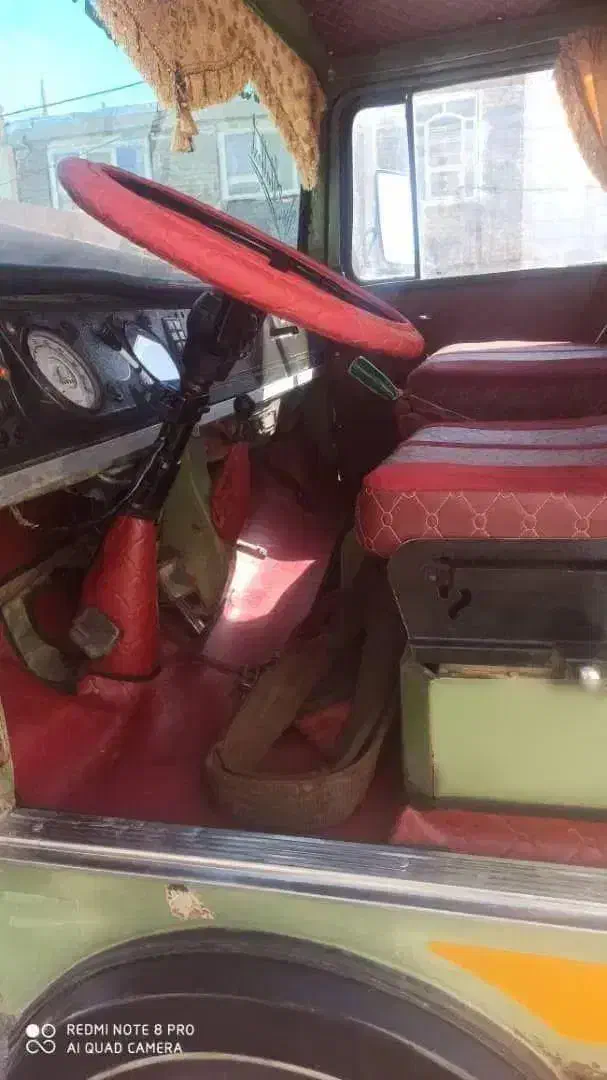 خاور جرثقیل|خودرو سنگین|ری, علایین|دیوار