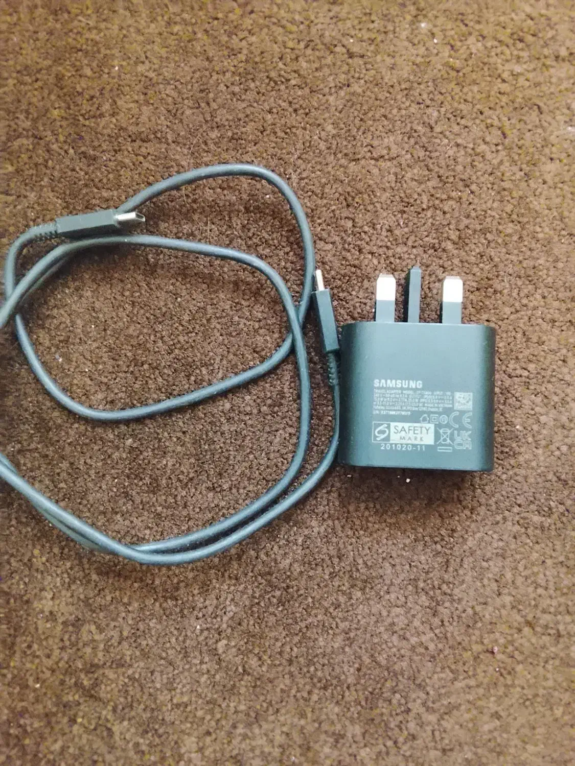 شارژر فست شارژ سامسونگ تایپ سی 33وات اصل|لوازم جانبی موبایل و تبلت|تهران, شهرک کوهسار|دیوار