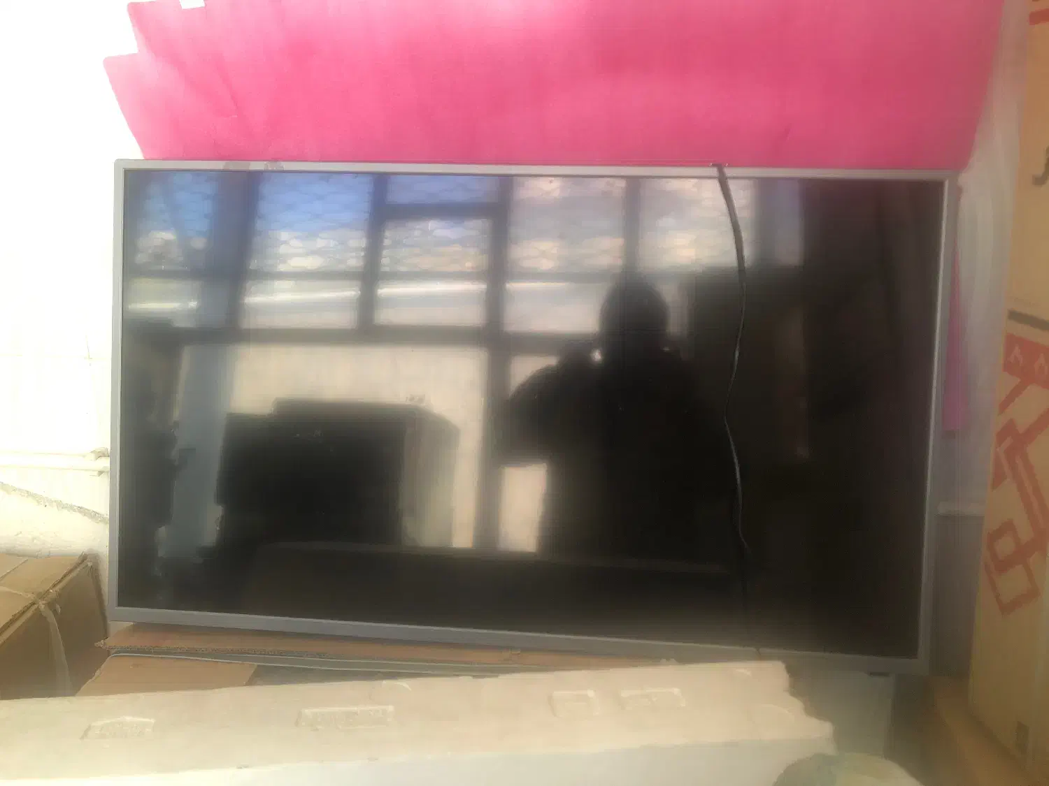 تلویزیون|تلویزیون و پروژکتور|باسمنج, |دیوار