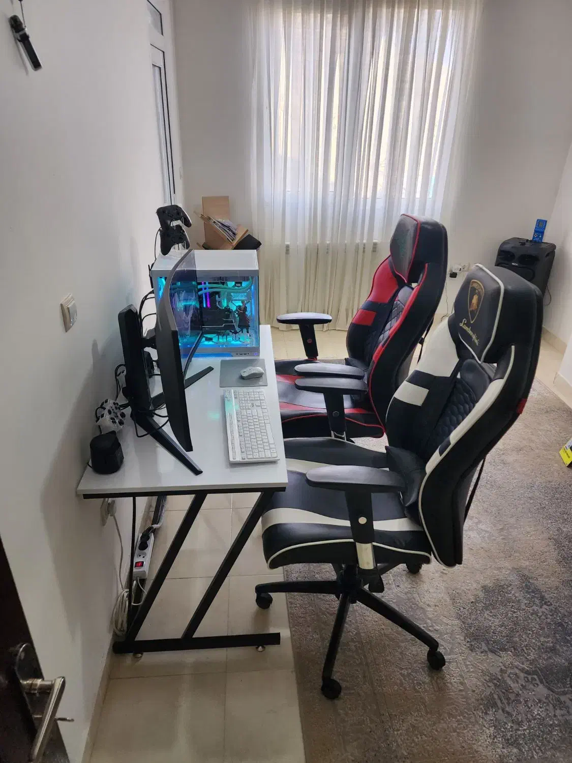 کامپیوتر کامل با مانیتور و میزو صندلی و متعلقات|رایانه رومیزی|سنندج, |دیوار