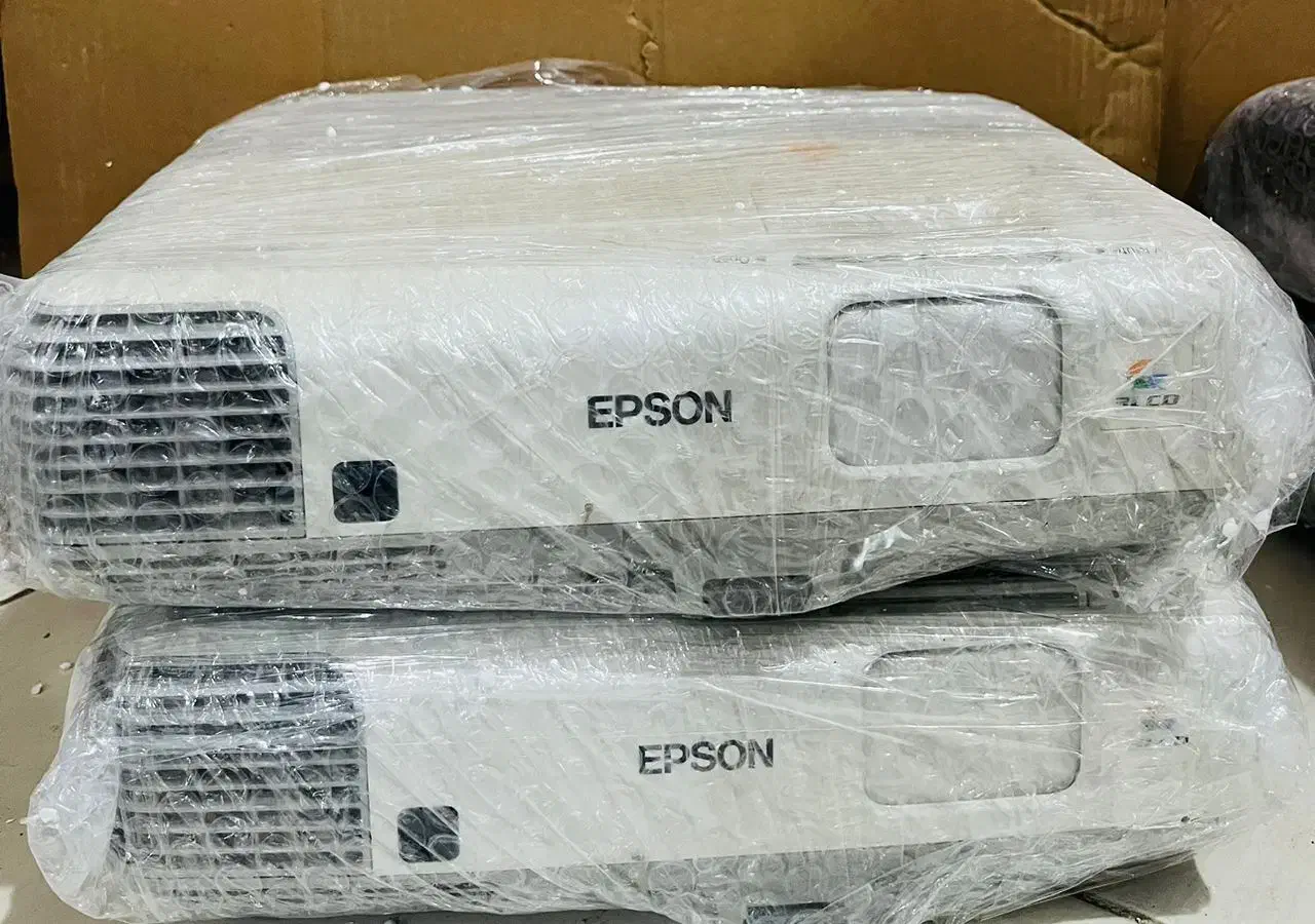 ویدیو پروژکتور مدارس|تلویزیون و پروژکتور|تبریز, |دیوار