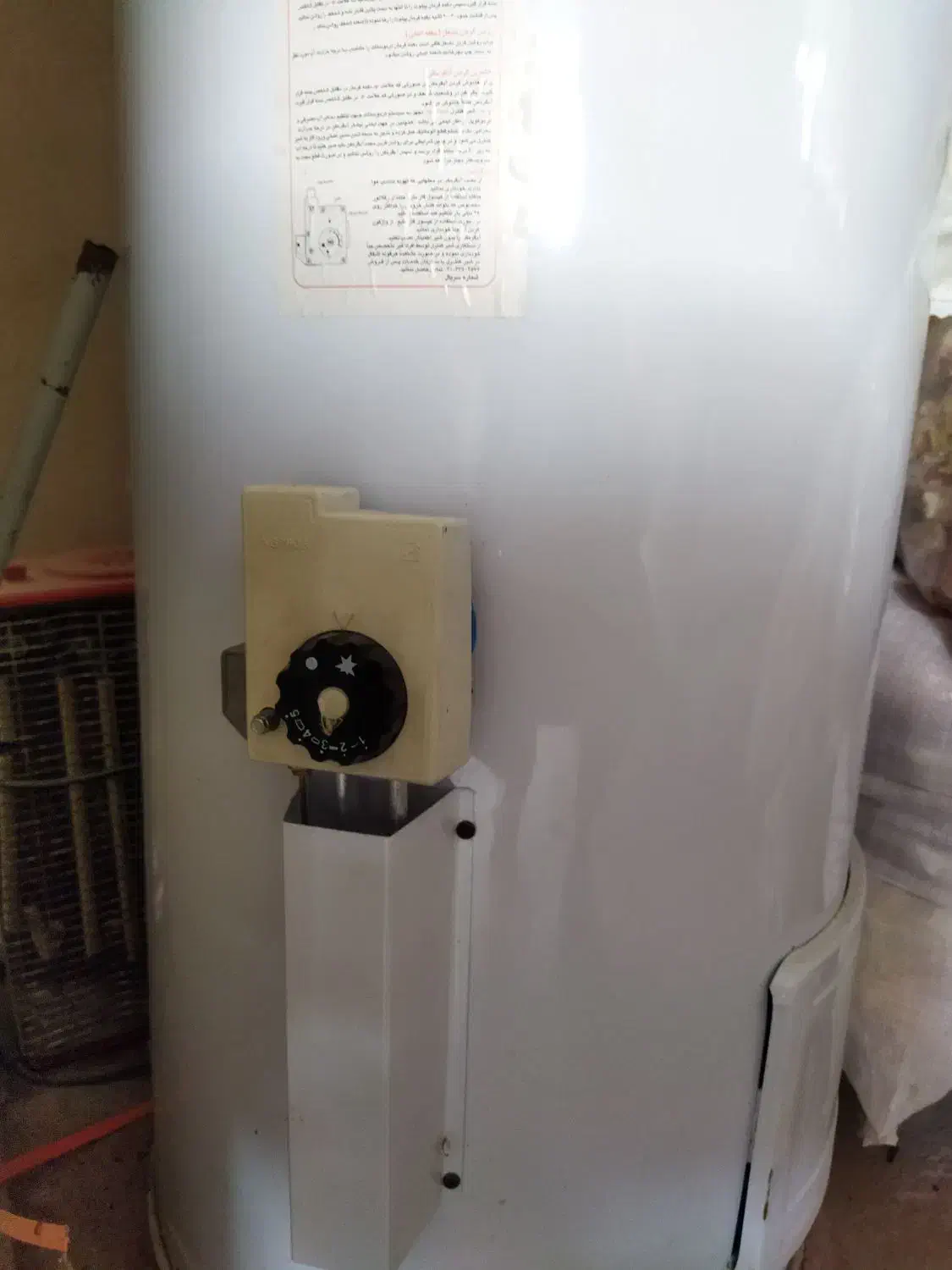 آبگرمکن ایستاده گازی|آبگرمکن، پکیج، شوفاژ|آبش احمد, |دیوار