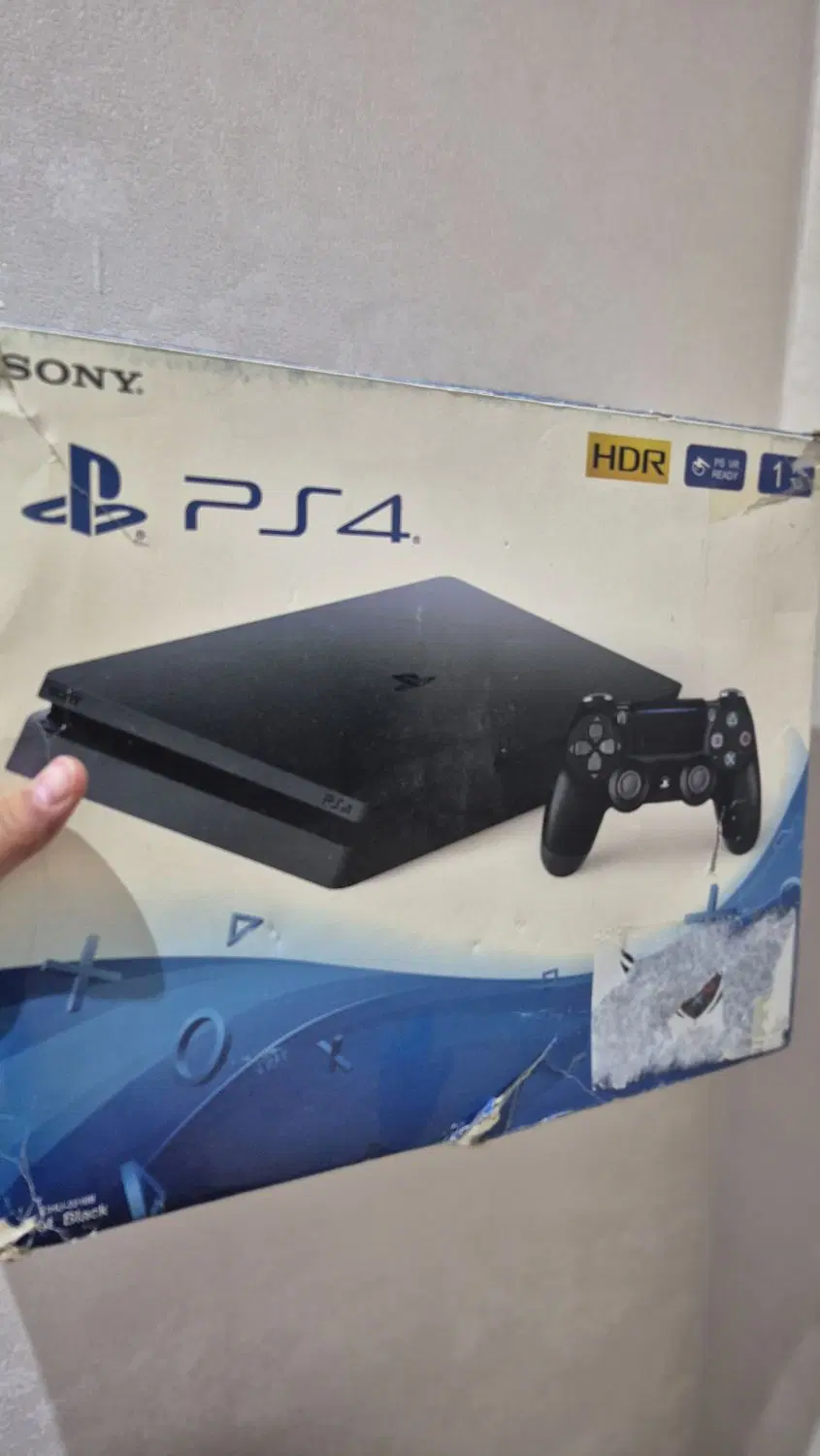 PS4 slim 1TB|کنسول، بازی ویدئویی و آنلاین|رشت, کاکتوس|دیوار