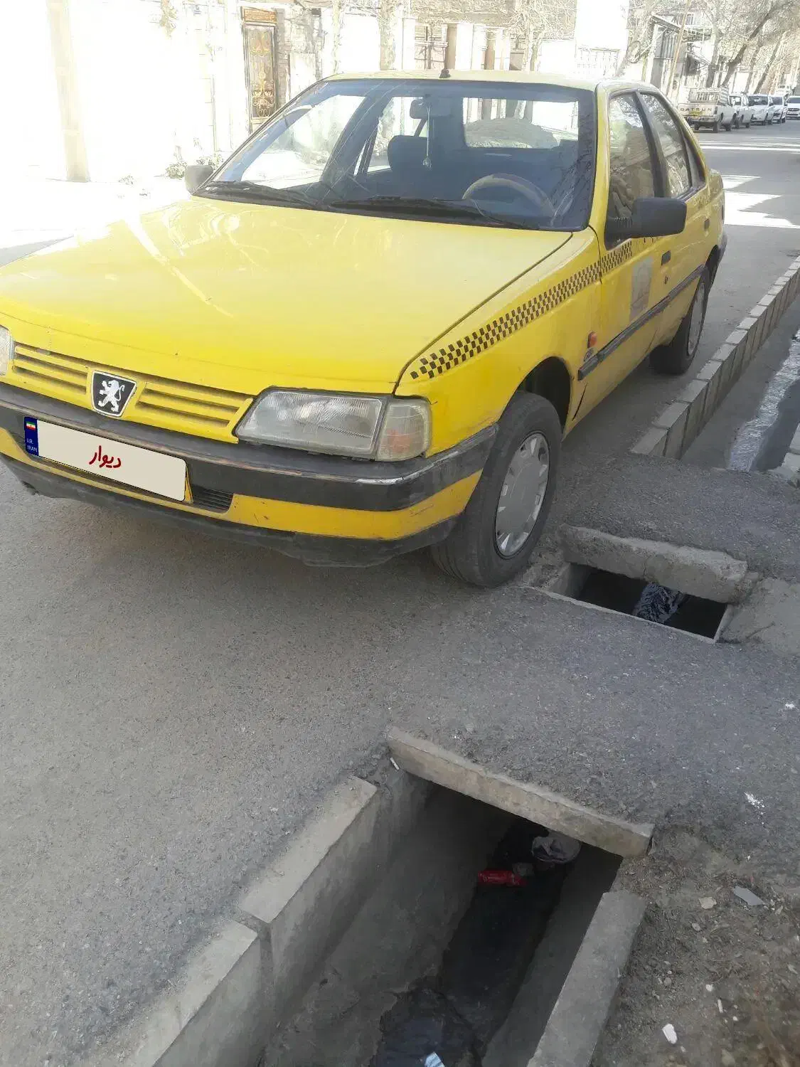 تاکسی روآ|خودرو سواری و وانت|بروجرد, |دیوار