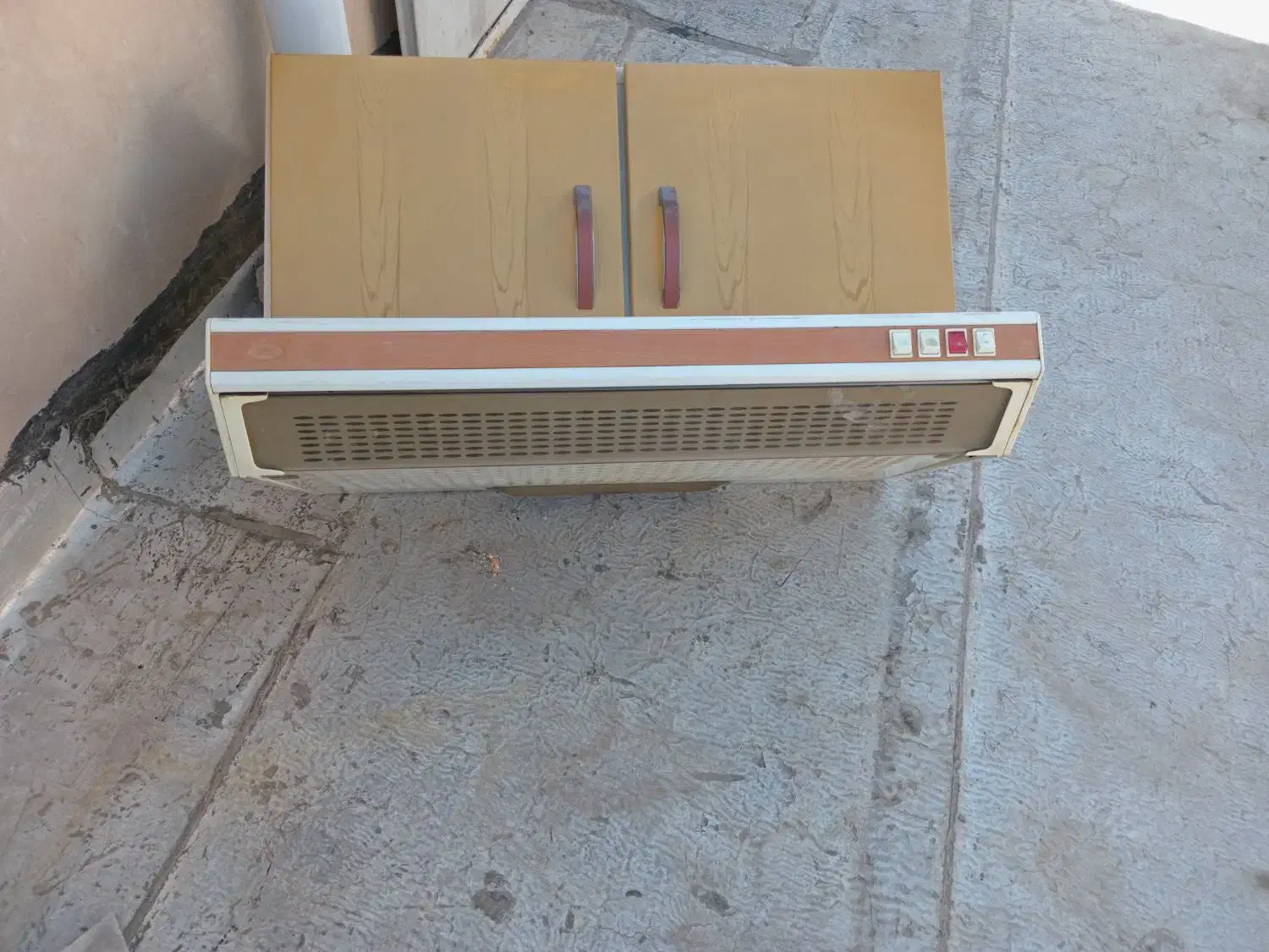 هود|هود|ملارد, |دیوار