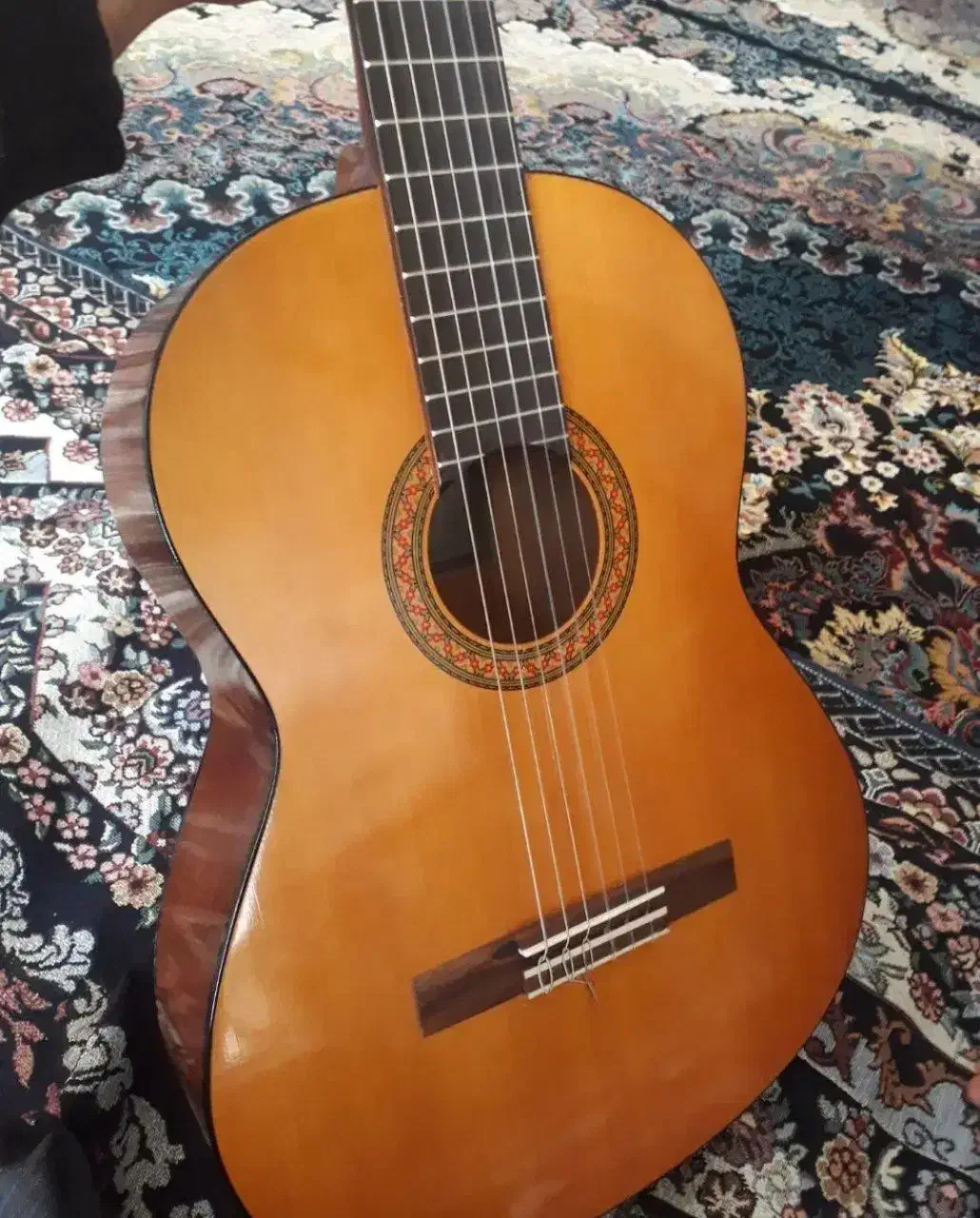 گیتارc40|گیتار، بیس، امپلیفایر|محلات, |دیوار