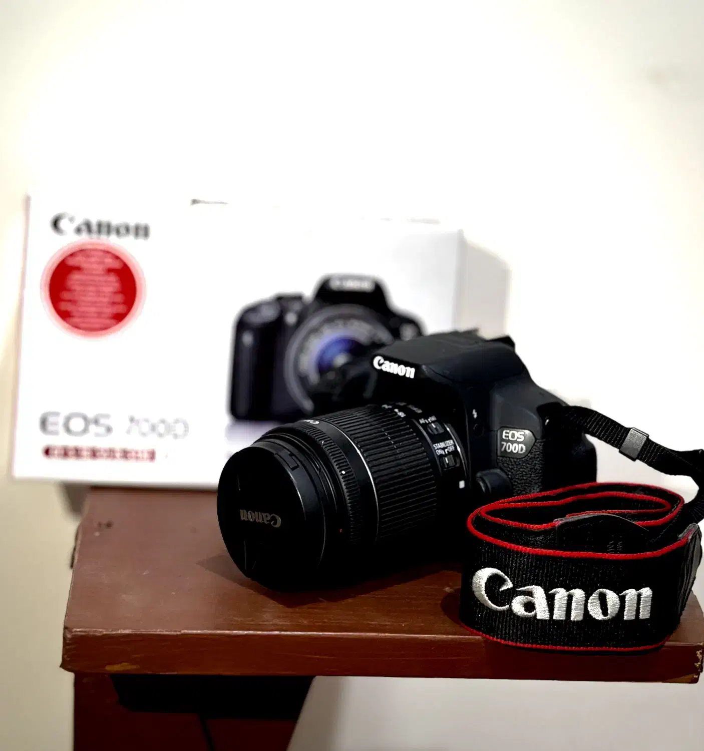 دوربین canon 700d درحد نو|دوربین عکاسی و فیلمبرداری|کرج, کوی مدرس|دیوار
