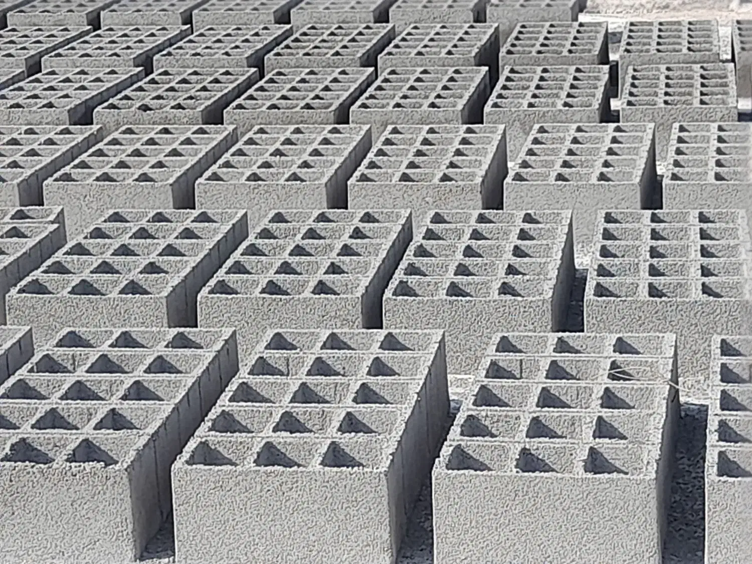 بلوک سیمانی دیواری|مصالح و تجهیزات ساختمان|یزد, |دیوار