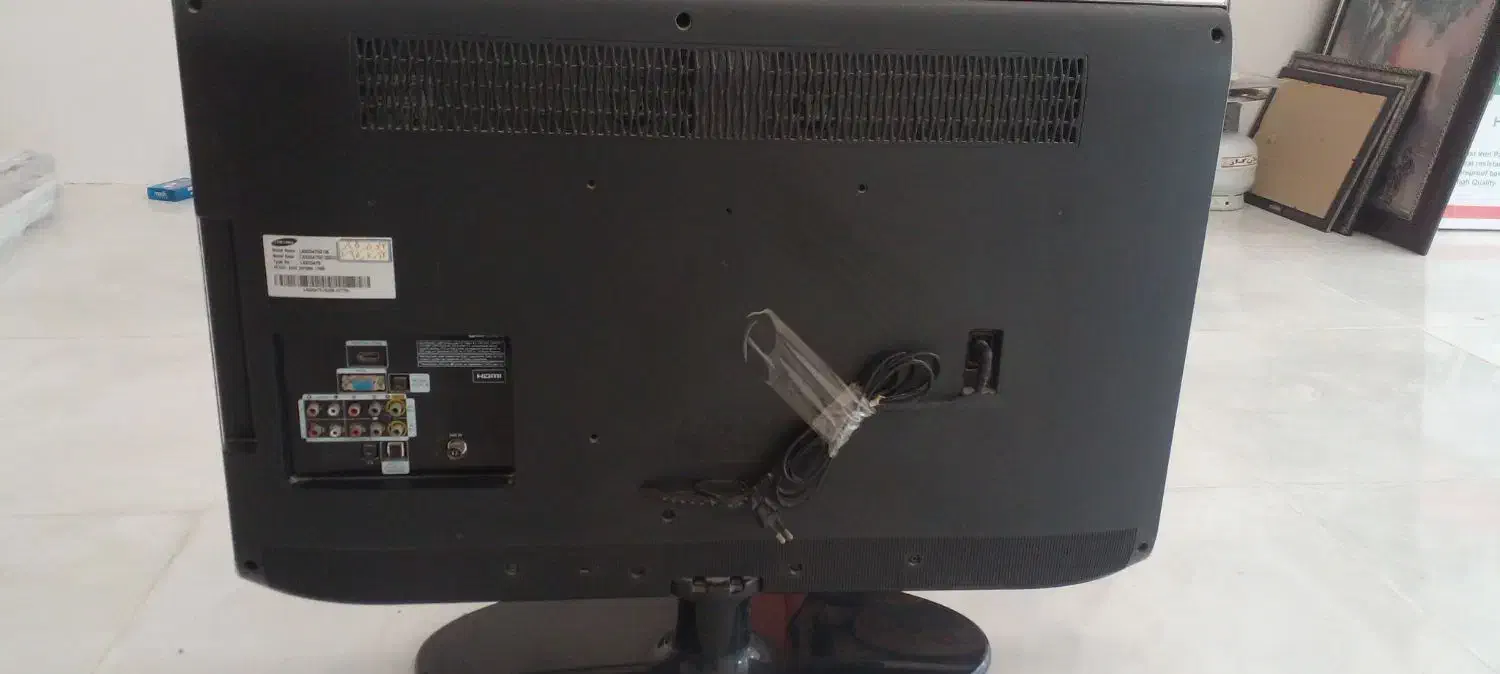 یک عدد تلویزیون سامسونگ|تلویزیون و پروژکتور|مشهد, ایوان|دیوار