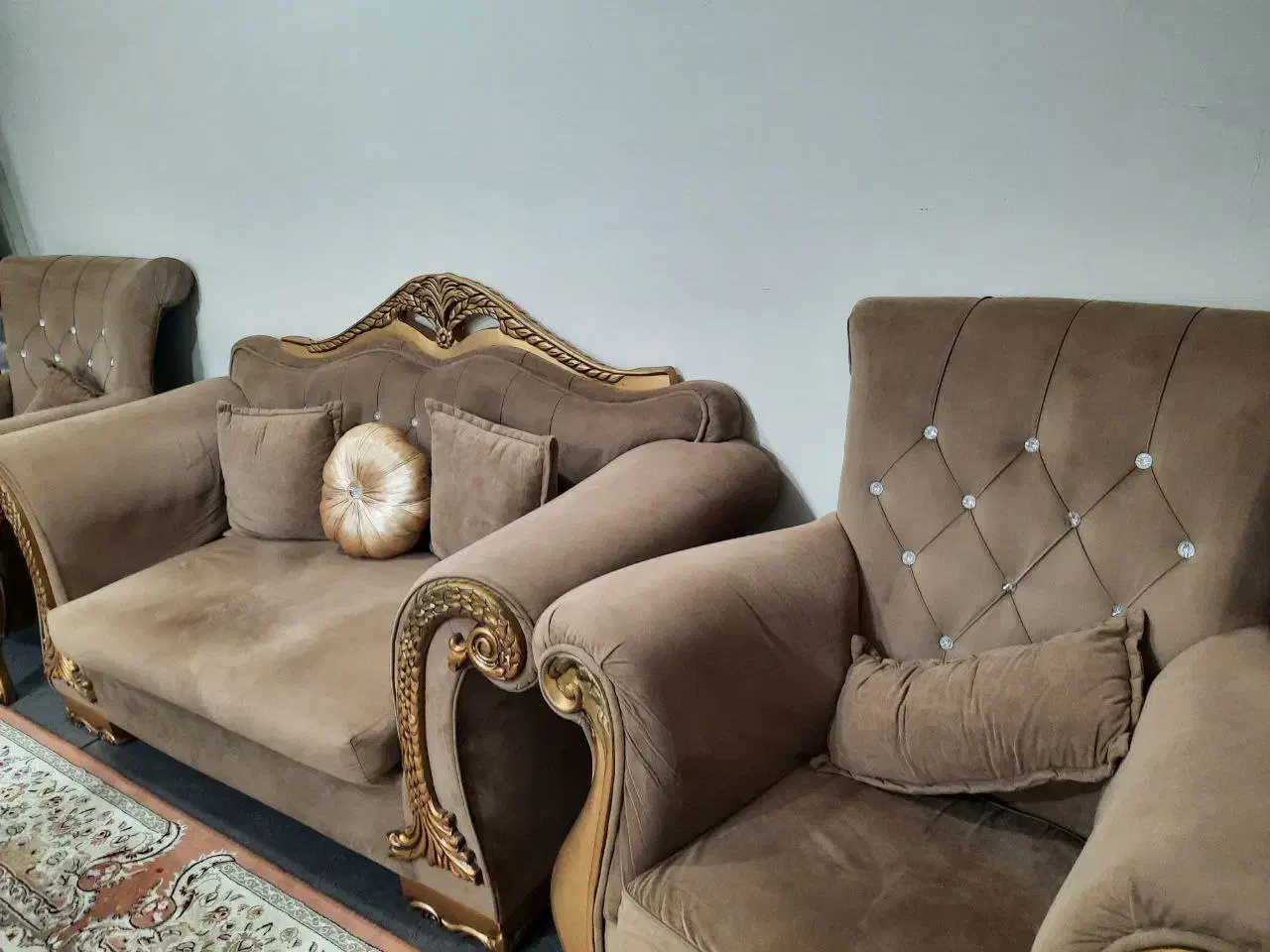 مبل ۹ نفره کاملا سالم و آباژور|مبلمان خانگی و میز عسلی|بندرعباس, |دیوار