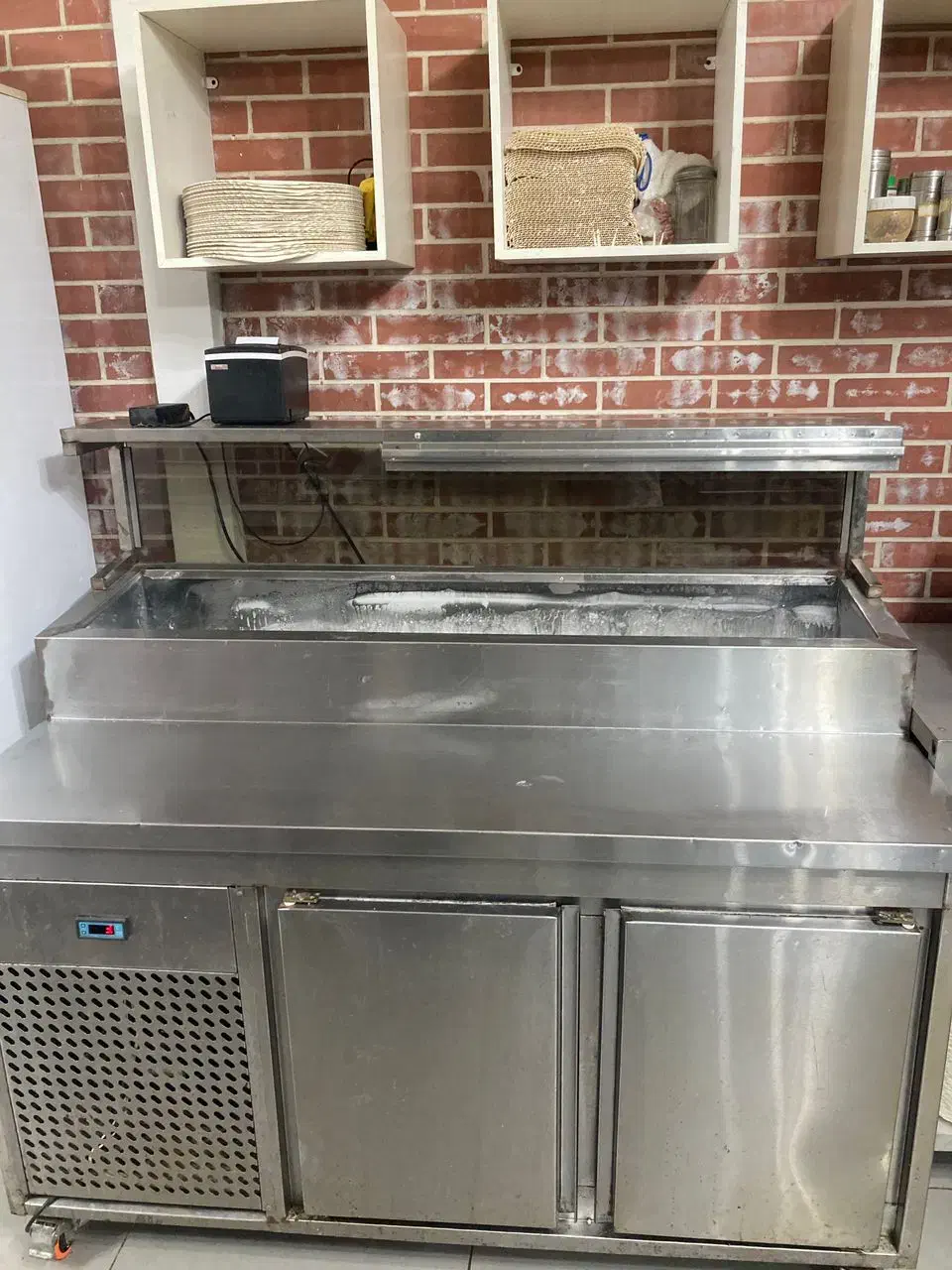 تاپینگ|کافیشاپ و رستوران|بندر انزلی, پیل علی باغ|دیوار