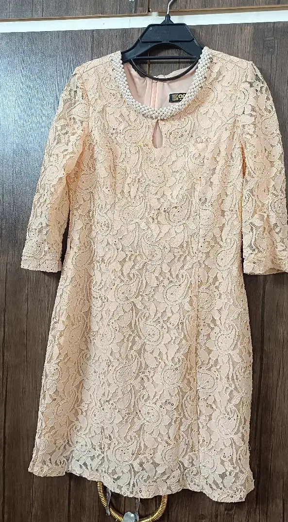 شومیز دخترانه منجق کاری و نگین کاری شده|لباس|قم, دروازه ری|دیوار